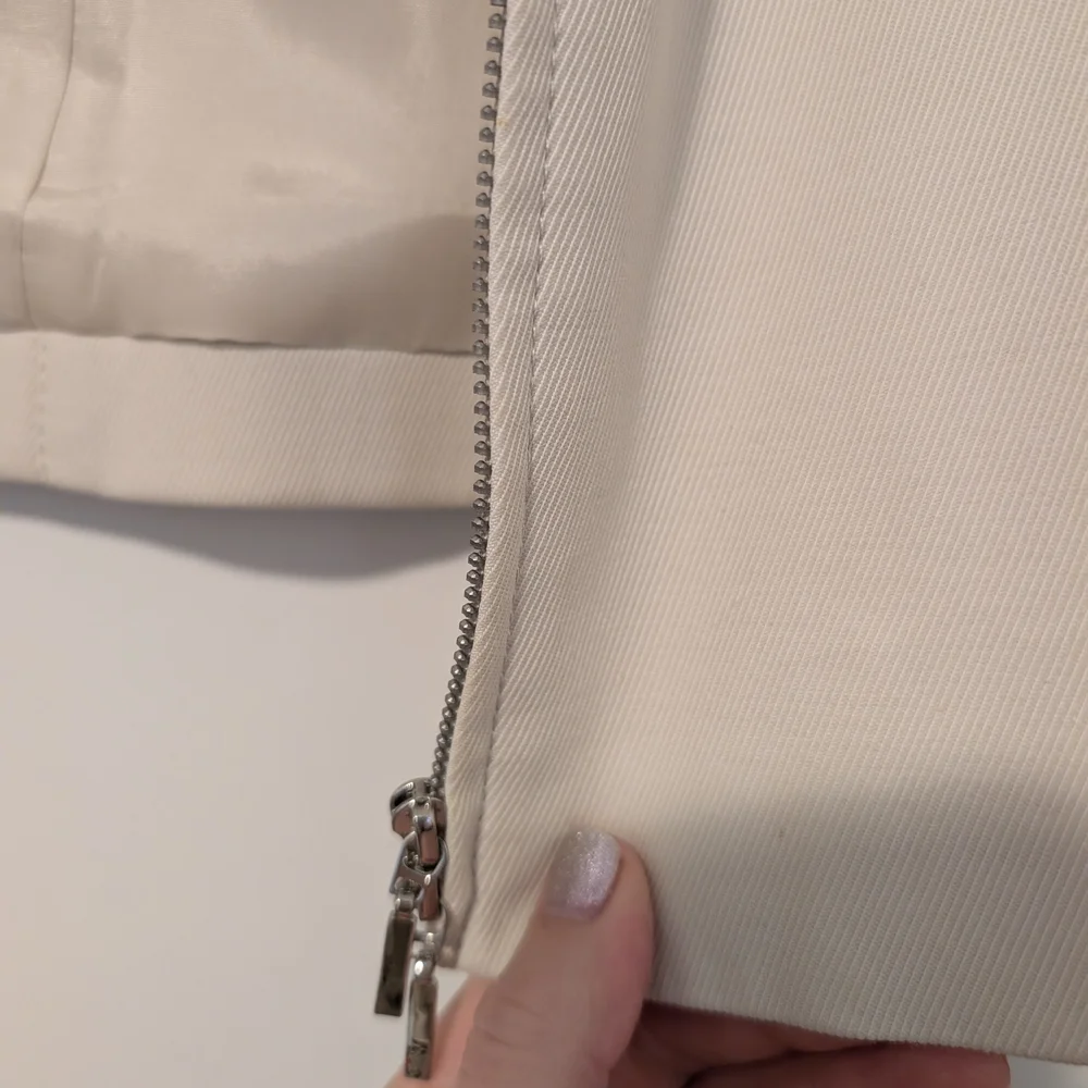 Women's Cream Jacket - Picture 6 of 8